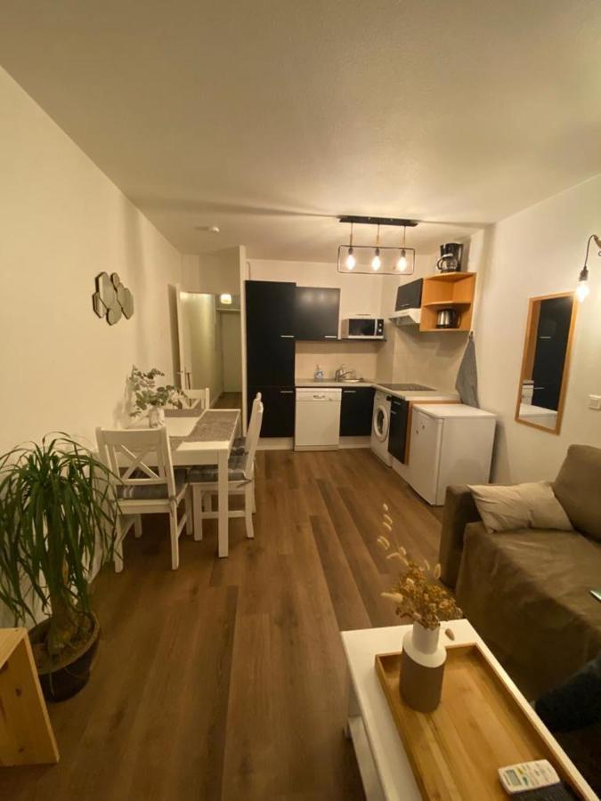 Appartement Avec Piscine 5 Min A Pieds Des Plages Vallauris Exterior photo